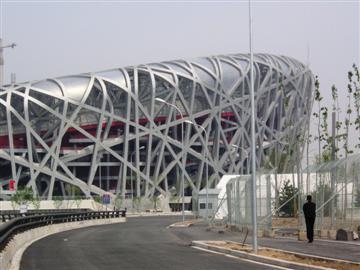 　この2つの巨大施設は、北京のオリンピック公園に位置する。オリンピック公園は、大会を支える技術チームの拠点でもある。