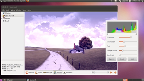 旧来の画像編集ソフトウェアを置き換えるShotwell

　ShotwellはUbuntu 10.10で新たに搭載された画像編集ソフトウェアである。Shotwellは、Windows Live Photo GalleryやPaint.NET（未だに筆者のお気に入りの画像編集ソフトウェアである）をはじめとするWindowsベースのほとんどのアプリケーションが提供している機能をサポートできているわけではないものの、これまでのF-Spotよりもずっと優れたものとなっている。