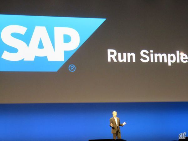 SAPが5月5日より3日間開催した「SAPPHIRE NOW 2015」。レポートでは書ききれなかった模様を写真でレポートしたい。

SAPは昨年より”Run Simple”を打ち出している。HANAによりシンプルなアーキテクチャを実現、デジタル経済時代の企業への生まれ変わりを支えるというのがメッセージだ。