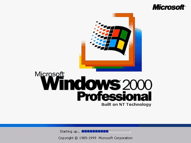 Windows XP 64-Bit Edition

　2001年10月25日にはさらに「Windows XP 64-Bit Edition」もリリース。