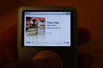 �m���r���[�n�����B�t���A���߂�iPod nano--�A�b�v���uiPod nano�v