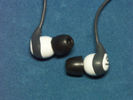 �m���r���[�n�����SHURE�T�E���h�Ɏ肪�͂�--�J�i���^�w�b�h�t�H���uSE110�v