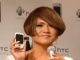 「スマートフォン、どんだけ〜」--美容家IKKO氏、HTC Nippon端末をアピール