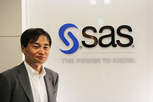 津田氏