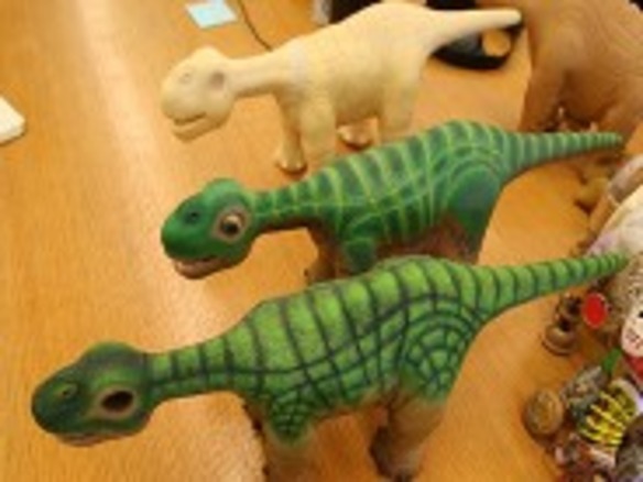 フォトレポート 恐竜型ロボット Pleo 誕生の地を訪ねて Zdnet Japan