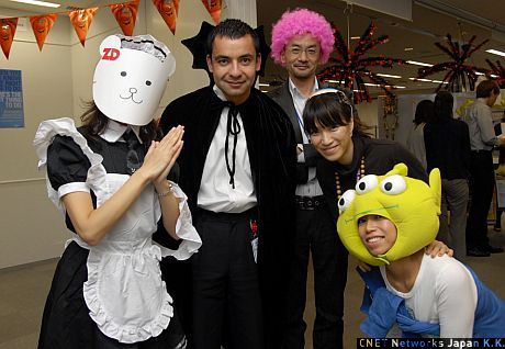 早速仮装仲間を見つけてフォトセッションのはじまりはじまりー。