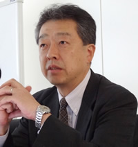日本HP　インフォメーション・マネージメント事業部事業部長東アジア担当の春木菊則氏