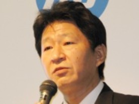 タブレットはノートPCを侵食するか