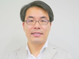 中小企業のインフラとして「手離れのよいこと」はできない--弥生の岡本社長