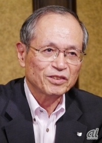 内田恒二氏