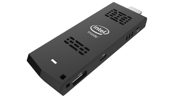 Intel Compute Stick

　「Intel Compute Stick」はディスプレイのHDMIポートに差し込む製品であり、その価格は「Windows 8.1 with Bing」搭載モデルが149.99ドル、Linux（「Ubuntu 14.04 LTS」）搭載モデルが109.99ドルだ。

　スペック的には中価格帯のタブレットと同じくらいであり、Intelのグラフィックス機能を統合したクアッドコアプロセッサ「Atom Z3735F」（開発コード名：「Bay Trail Refresh」）を搭載している。

　ハードウェアはOSによって変わってくる。Windows版は2GバイトのRAMと32Gバイトのストレージを、Linux版は1GバイトのRAMと8Gバイトのストレージを搭載している。またこの製品は、フルサイズのUSBポートとmicro USBポート、Bluetooth 4.0、802.11b/g/nを装備している。