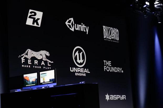 　Epic Gamesは、リアルタイムでのエフェクトの作成や変更がMetalで容易にできる様子をデモンストレーションした。