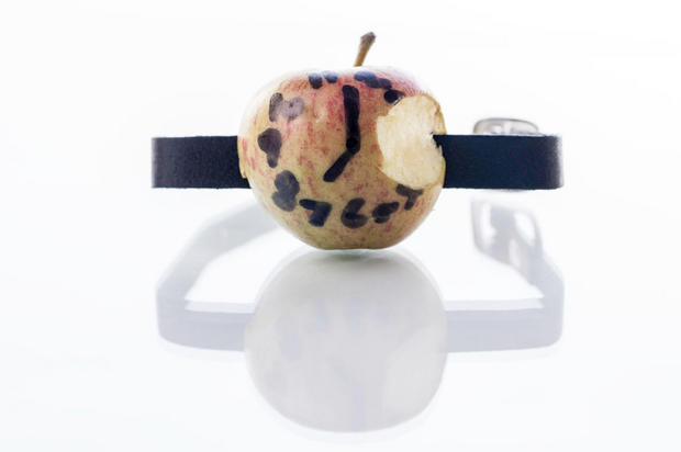 Appleには注意が必要（2回目）

　2015年には、Apple Watchは新たなiPhoneにはならないという評価が定着したが、単純な比較はあまり意味がない。Apple Watchはすでにスマートウォッチ市場の3分の2を支配しているが、ローエンドの高級腕時計市場にも変化をもたらしつつある。米国のスマートウォッチ市場を確立しようとしており、さらにスイス製時計の輸出にまで影響を与えている。スイス製時計の輸出は、月額20億ドルまで落ち込んでいる。

　注意：そもそも20億ドルというのはかなりの額だ。