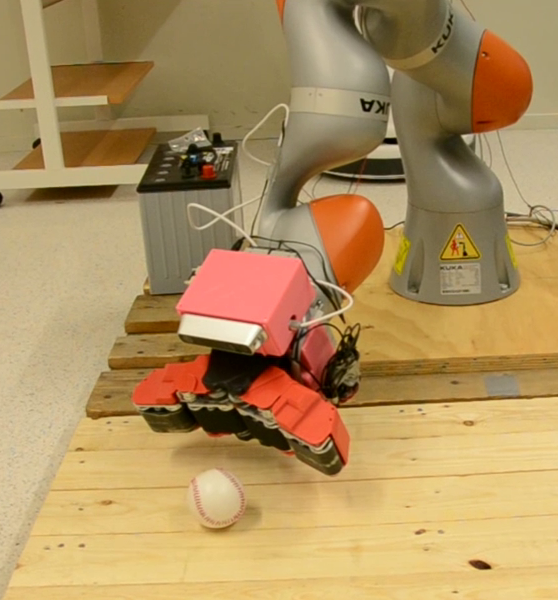 欧州の研究チームが開発したロボット（正確には自律型フォークリフト）、「Autonomous Picking & Palletizing（APPLE）」に搭載された把持アーム