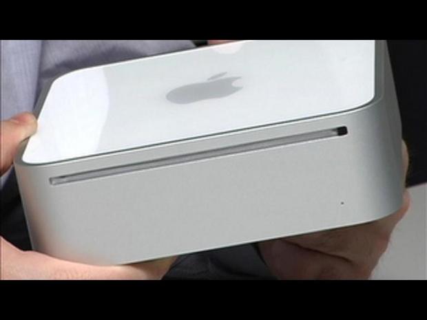 25．Ultrabook（2011年）

　基本的に「MacBook Air」のPC版である「Ultrabook」は、Intelによって2011年に3年間のプロジェクトとして発表された。今では、PC業界はこの呼び方を最新のラップトップを指す言葉として使っている。