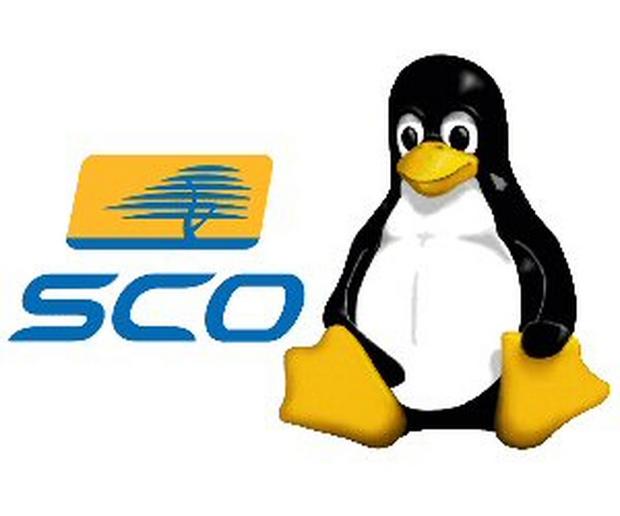 
SCO GroupとのLinux戦争が勃発

　2003年：UNIXを手がけていた旧SCOとCaldera SystemsのLinux事業によって生み出されたSCO Groupが、Linuxの歴史に背を向け、IBMをはじめとする企業を提訴し、LinuxはUNIXのコピーであると主張した。SCOは敗訴したが、同社のFUD（恐怖、不安、疑念）戦術は何年もの間、企業におけるLinuxの導入に悪影響を及ぼした。