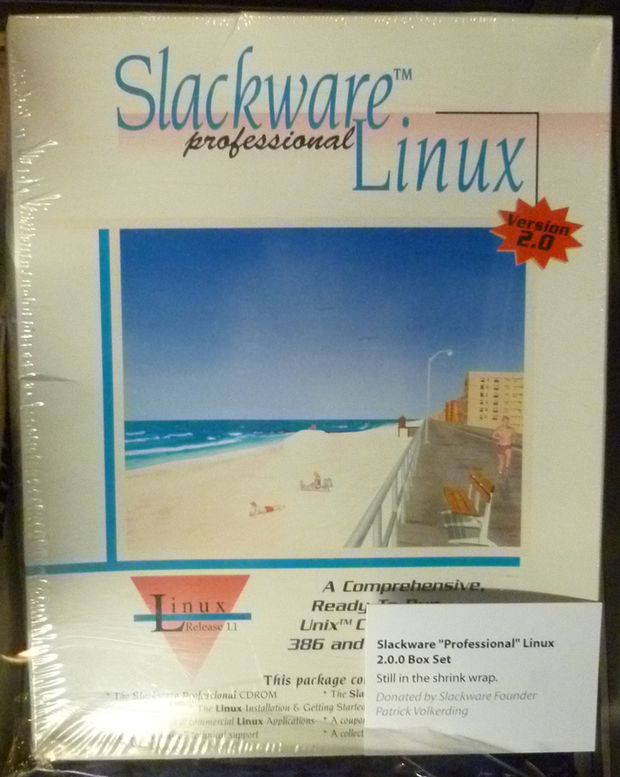 「Slackware Linux」の登場

　1993年：初期のLinuxディストリビューションには「MCC（Interim）Linux」や「Yggdrasil Linux」といったものがあったが、最初に大きな成功を収めたのはPatrick Volkerding氏の「Slackware Linux」だった。このディストリビューションは現在でも利用されており、アップデートも続けられている。
