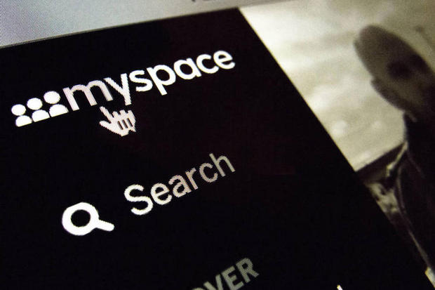 Myspaceのことは忘れているかもしれないが、アカウント情報は保存されている

　Myspaceはかつて、世界最大のソーシャルネットワークだった。しかし最近では、ニュースになるまであまり耳にすることはなかったはずだ。しかも、そのニュースは多くの人々に影響を与える悪いものだった。2016年の初めにあった大規模なハッキングによって4億2700万件のアカウント情報が流出したのだ。現在ではTime傘下にある同社のサイトには、ハッキングの時点で月間5000万人のビジターがアクセスしていた。絶頂期から比べるとその数は大きく減少しているが、いずれにせよセキュリティ侵害の影響は長く続くことを再認識させられる事件となった。