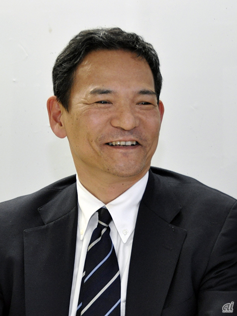 >村岡恭昭氏