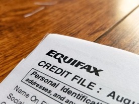 最大1.4億人の情報が流出したEquifax、CIOとCSOが退職