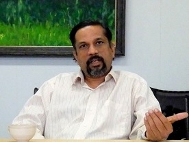 自治体サバイバルの切り札としてのクラウド--米ZohoのベンブCEO