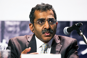 Vijay Anand Guntur氏