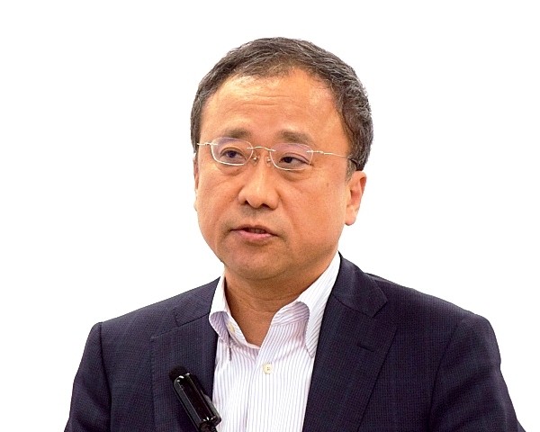 日本IBMの執行役員でワトソン＆クラウドプラットフォーム事業部の吉崎敏文氏