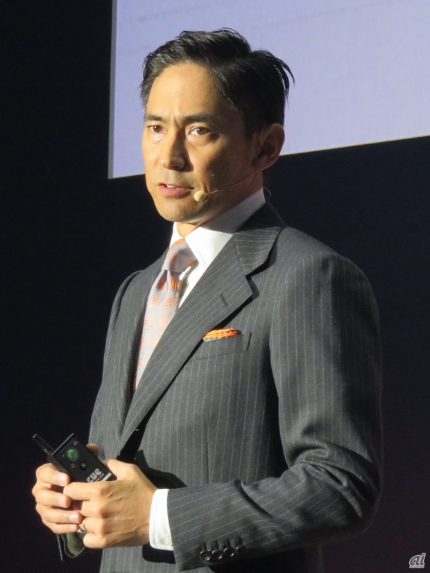 年次イベントで基調講演に立つアマゾンウェブサービスジャパンの長崎忠雄社長