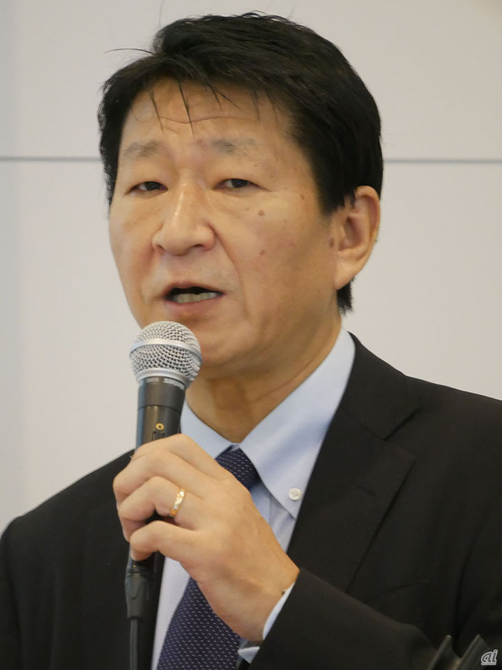 日本HP 代表取締役社長執行役員の岡隆史氏