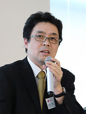 セイコーエプソン IT推進本部 IT基盤企画設計部 課長 征矢隆志氏