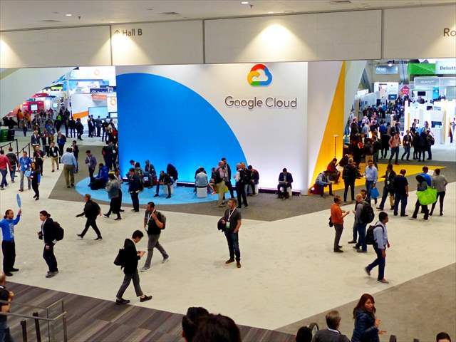 SADA Systemsは、Google Cloud Platform（GCP）上に構築したソリューションで、レース中の車のデータを分析し、より最適なレース展開ができるようにしているという。