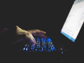イランが米国にサイバー攻撃を仕掛ける可能性、両国間の緊張高まり懸念