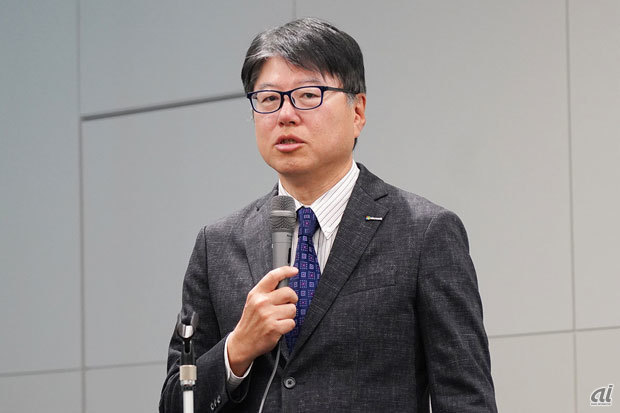 日本マイクロソフト 執行役員 常務 パブリックセクター事業本部長の佐藤友成氏
