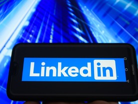 LinkedIn、「ストーリー」機能をテスト中