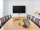 マイクロソフト、「Teams Rooms」会議室管理サービスの新オプションなど発表