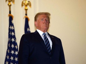 トランプ政権、就労ビザの発給要件を厳格化