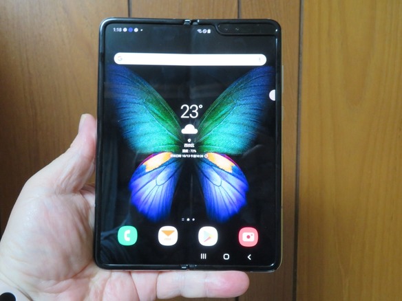 大画面はどこまで仕事で使えるか 2つ折りスマホ Galaxy Fold を使ってみた Page 3 Zdnet Japan