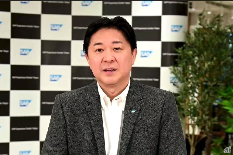 写真2：SAPジャパン 代表取締役社長の鈴木洋史氏
