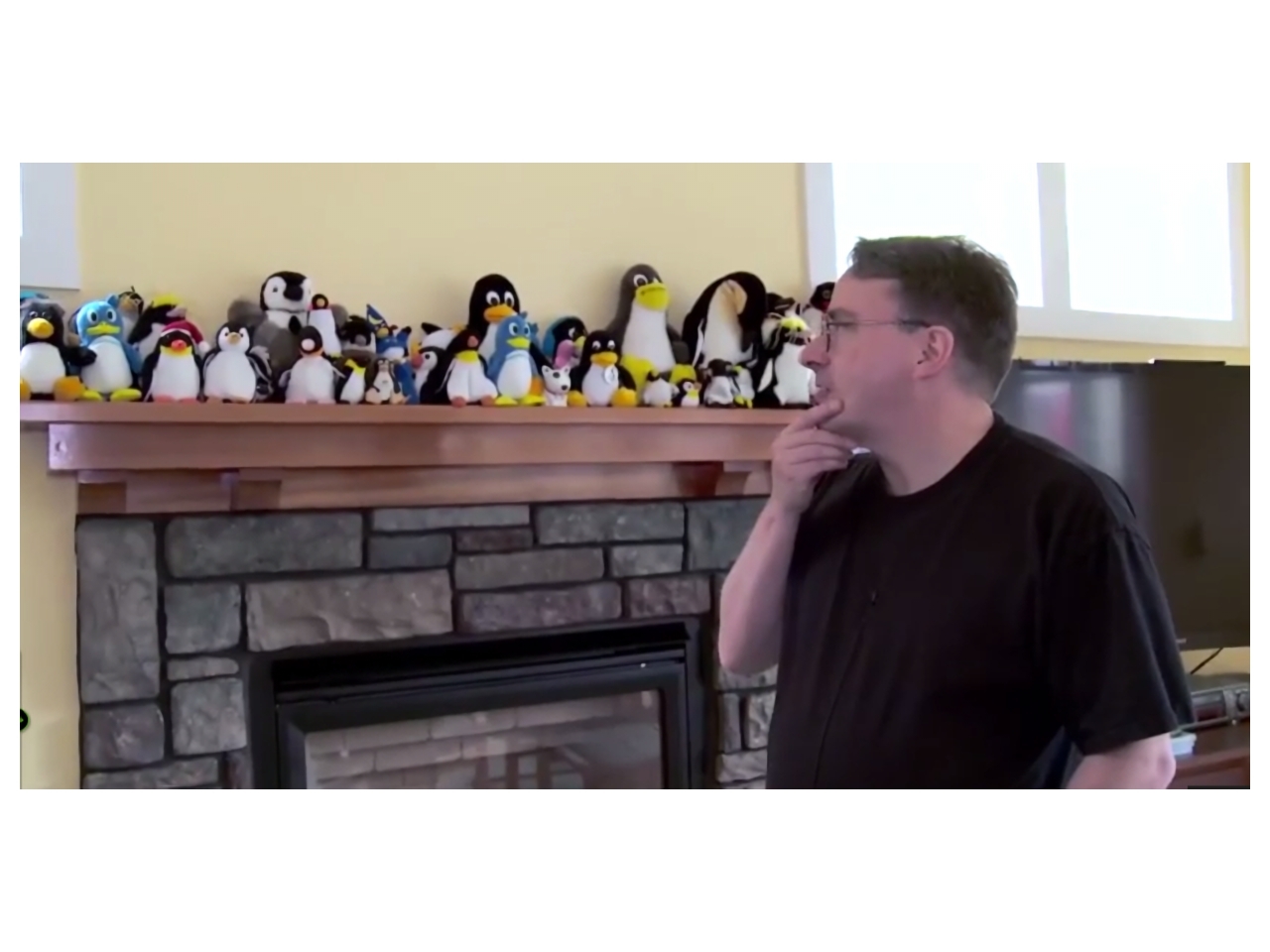 Linuxが誕生から30年--写真で振り返る、30の重大イベント