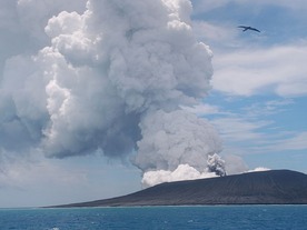 トンガ噴火で海底ケーブル損傷