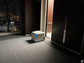 清掃ロボットがエレベーターを自動乗降--JR西日本が大阪で実証試験
