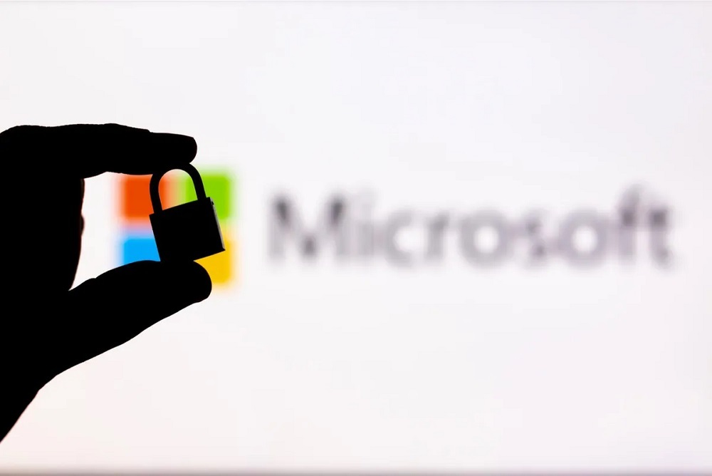 Microsoftのロゴと南京錠のイメージ