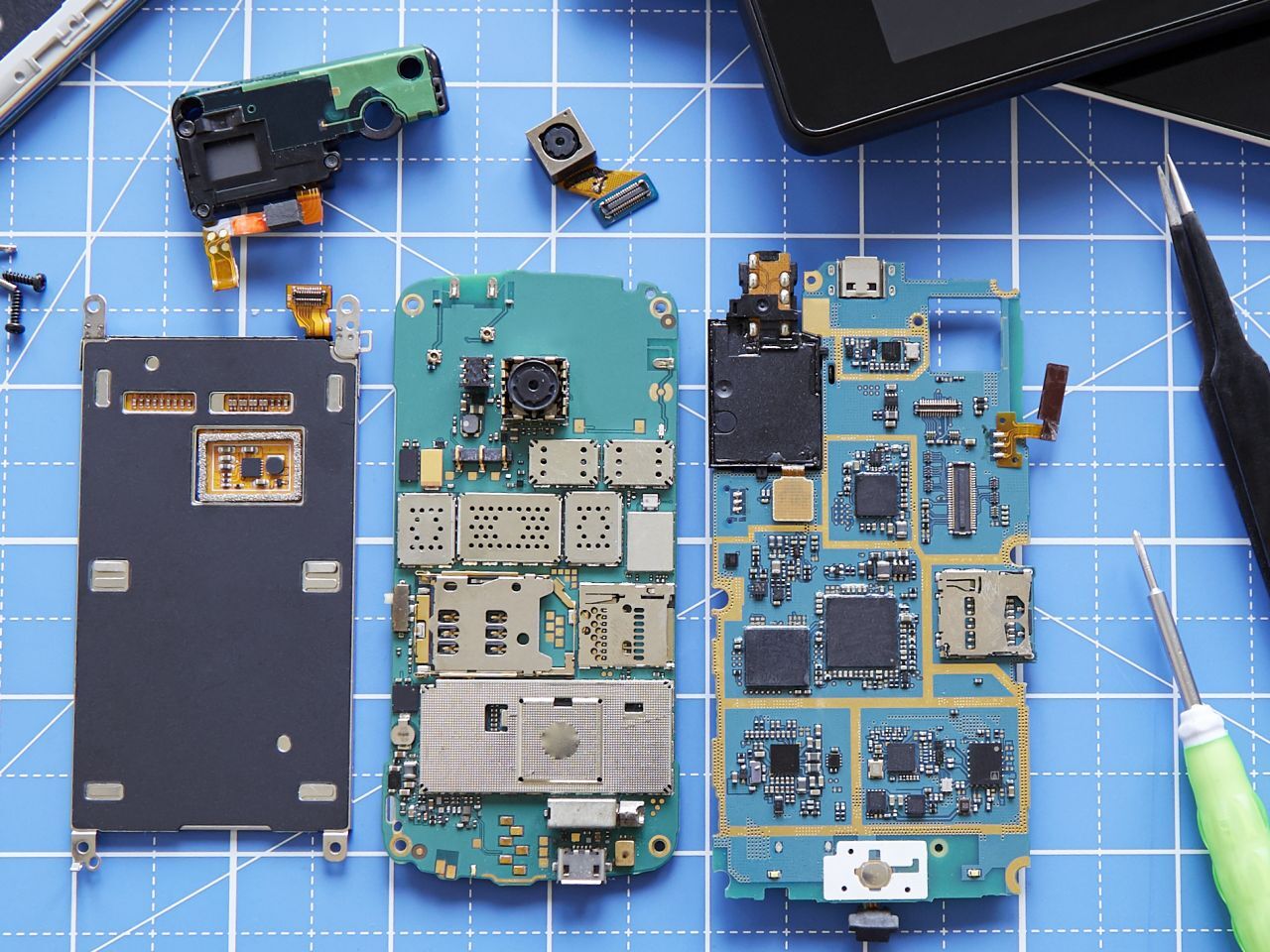  Apple、カリフォルニア州で請求書を修理する権利を支持