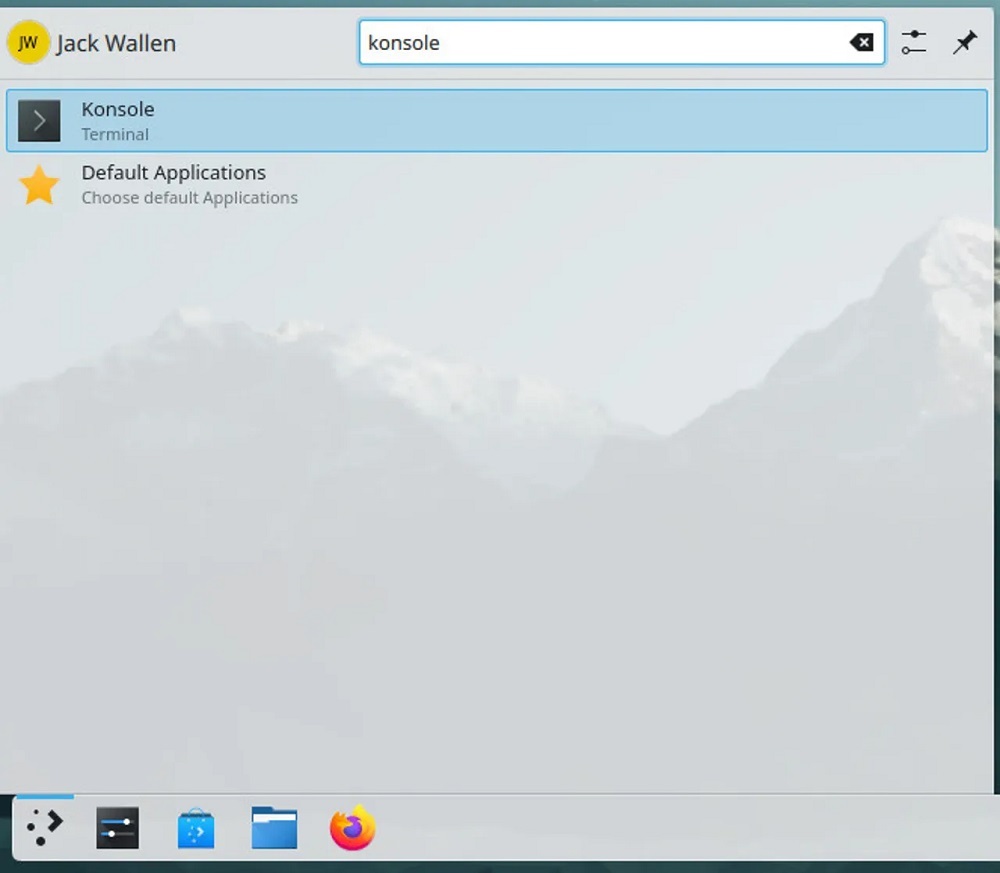 KDE PlasmaのメニューからKonsoleアプリを開く。提供：Screenshot by Jack Wallen/ZDNET