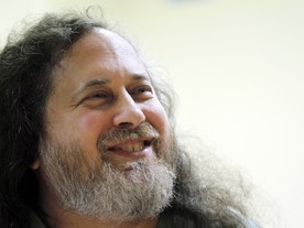 「GNU」とフリーソフトウェア財団の40年を振り返る