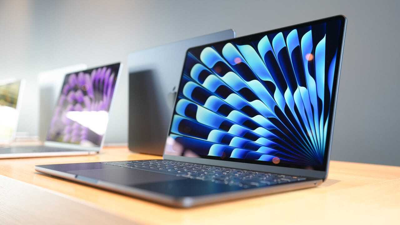 M3」搭載「MacBook Air」ハンズオン--印象に残った3つの新機能 - ZDNET 