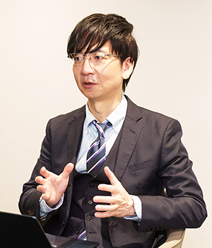 IQGeo Japan株式会社 ジェネラル・マネージャー 鈴木千尋氏