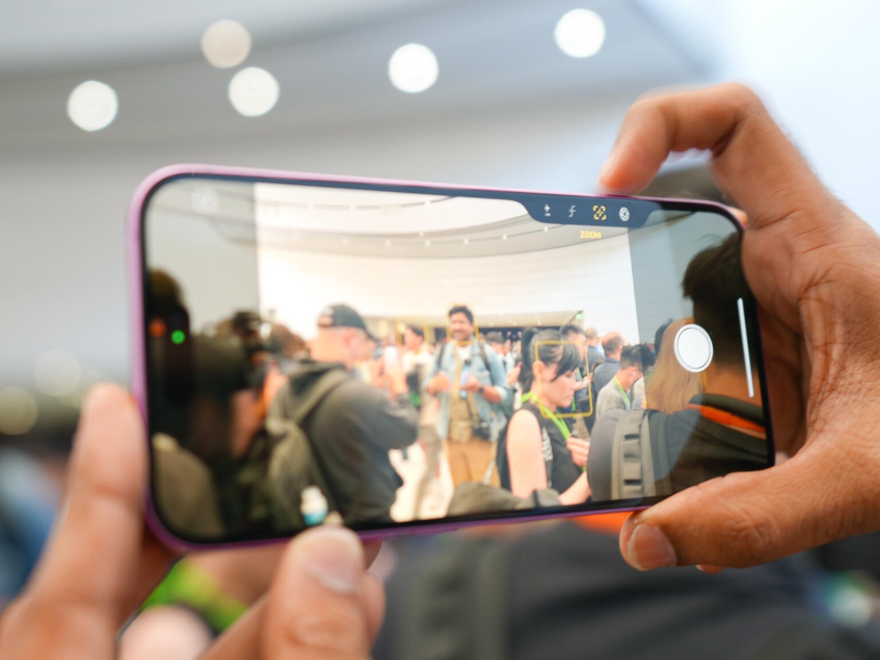 アップル、「iOS」のアクセシビリティー機能を大幅拡充--Mac用「Magnifier」など