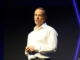 IFS、産業用AIの実装を加速へ--Anthropic、Boston Dynamicsなどと戦略的提携