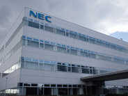 NECPCが群馬事業場で公開したLCMサービスと7年保証の裏側--修理の場から「運用の要」へ